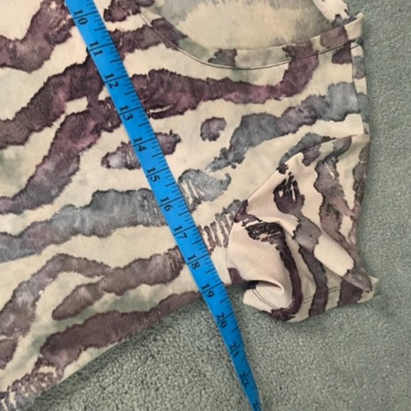 Lori Goldstein Knit Jacquard Short Sleeve Tee - Picture 9 of 13